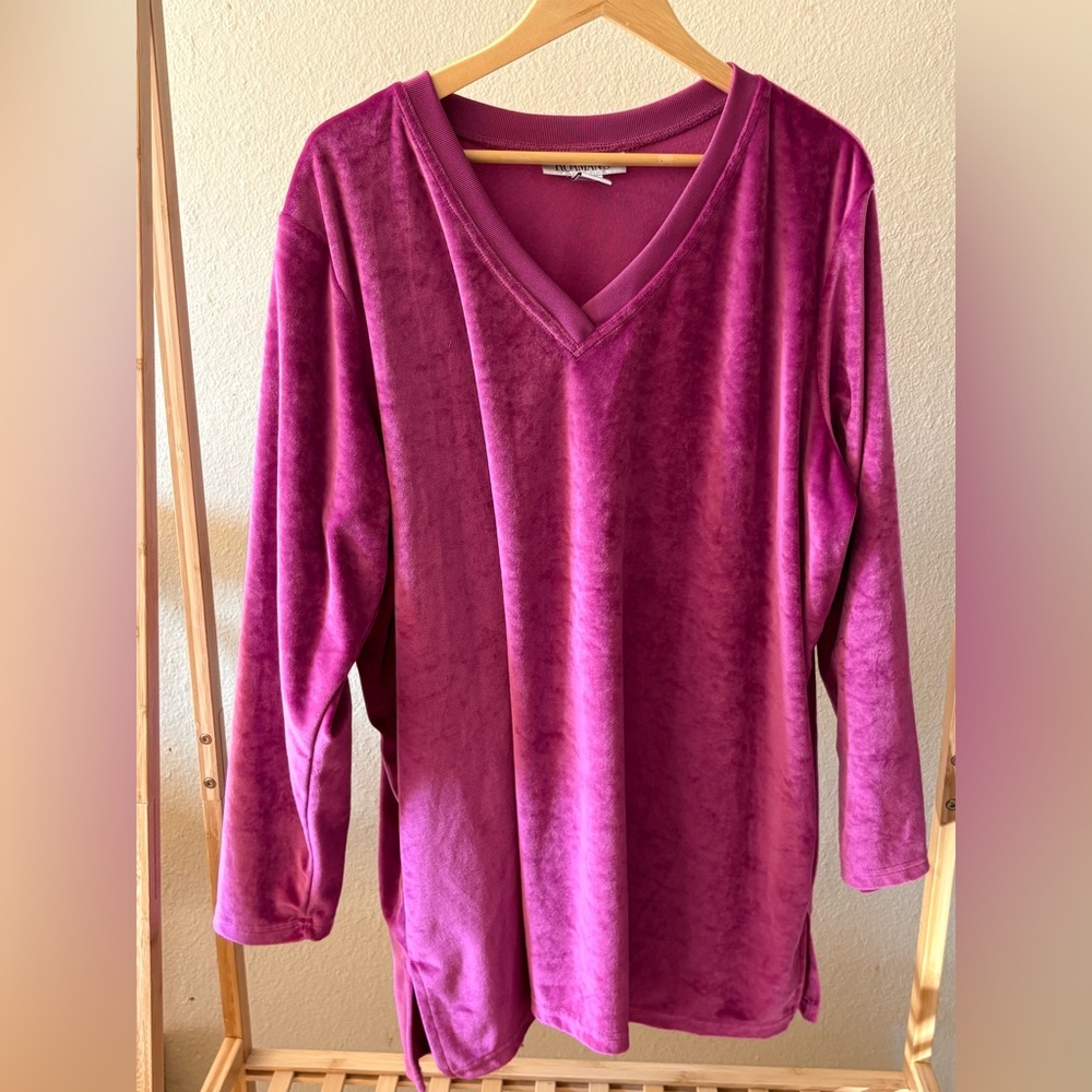 Roaman’s Pink Velour Knit Top Women’s 1X V-Neck Plus Size - Picture 2 of 10